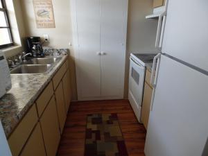 Court-Of-Palms-vacation-rental-2-bedroom-5