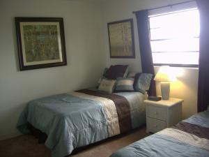 Court-Of-Palms-vacation-rental-2-bedroom-6