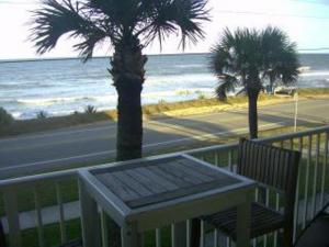 Court-of-palms-vacation-rental-5