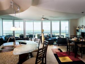 Frank Bella Luna-0004