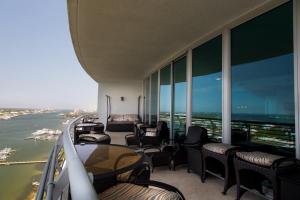 Frank Bella Luna-0013