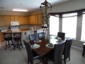 Wolf-Bay-Landing-condo-vaction-rentals-3bedroom-00
